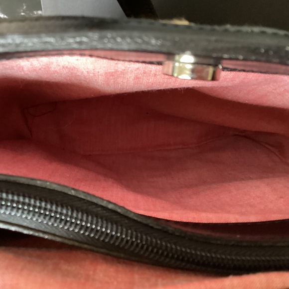 $25 Maxx New York Faux Fur Animal Print Tote Bag. - Picture 9 of 12